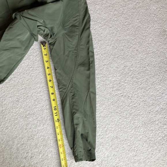 Lululemon Always Effortless long jacket in medium olive - Picture 15 of 15